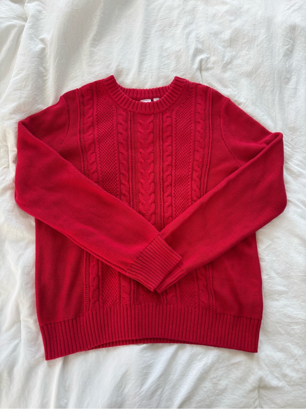 GAP Women’s Large Red Cable-Knit Crewneck Sweater